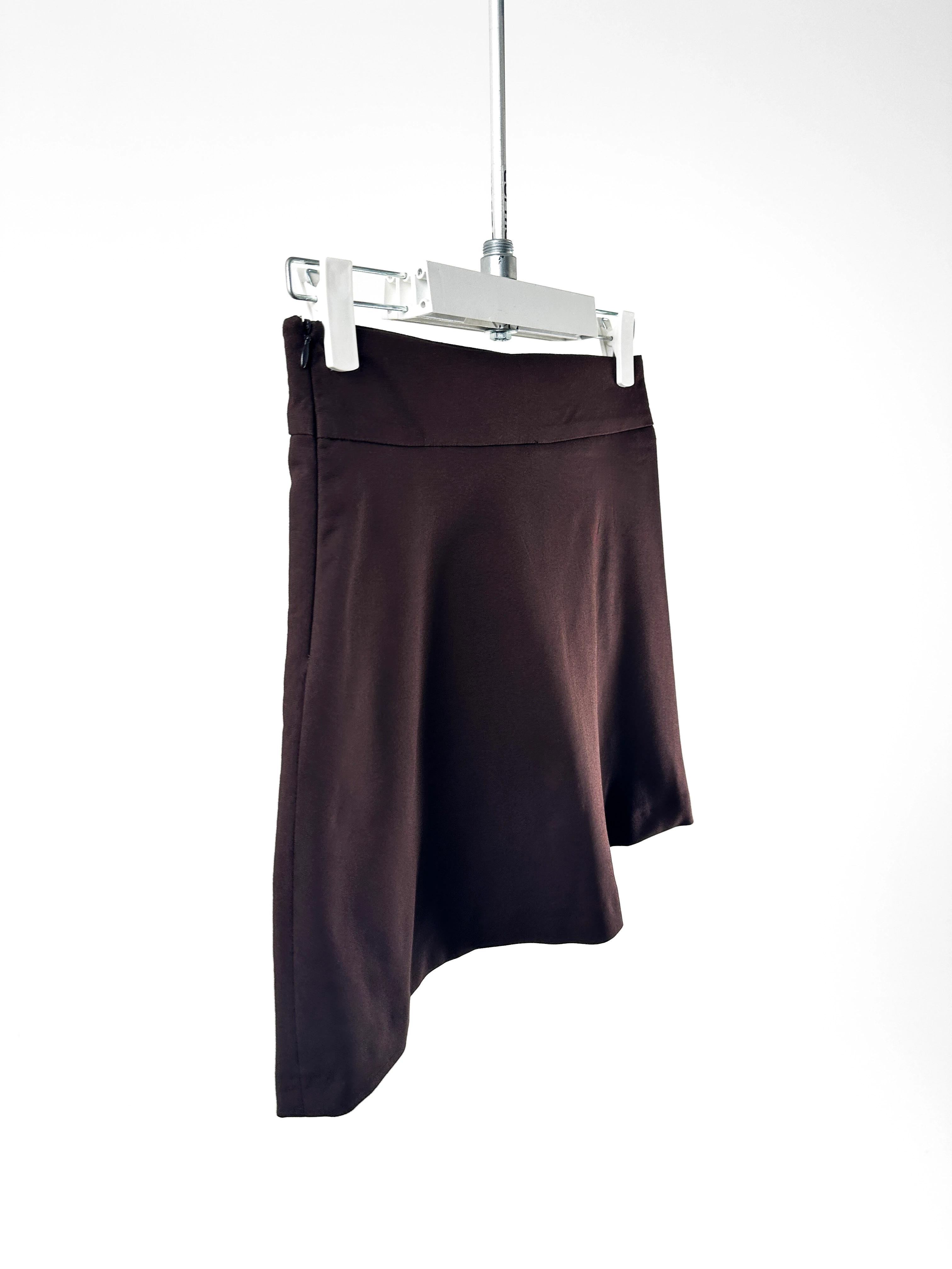 Yırtmaç Detaylı Şort Etek