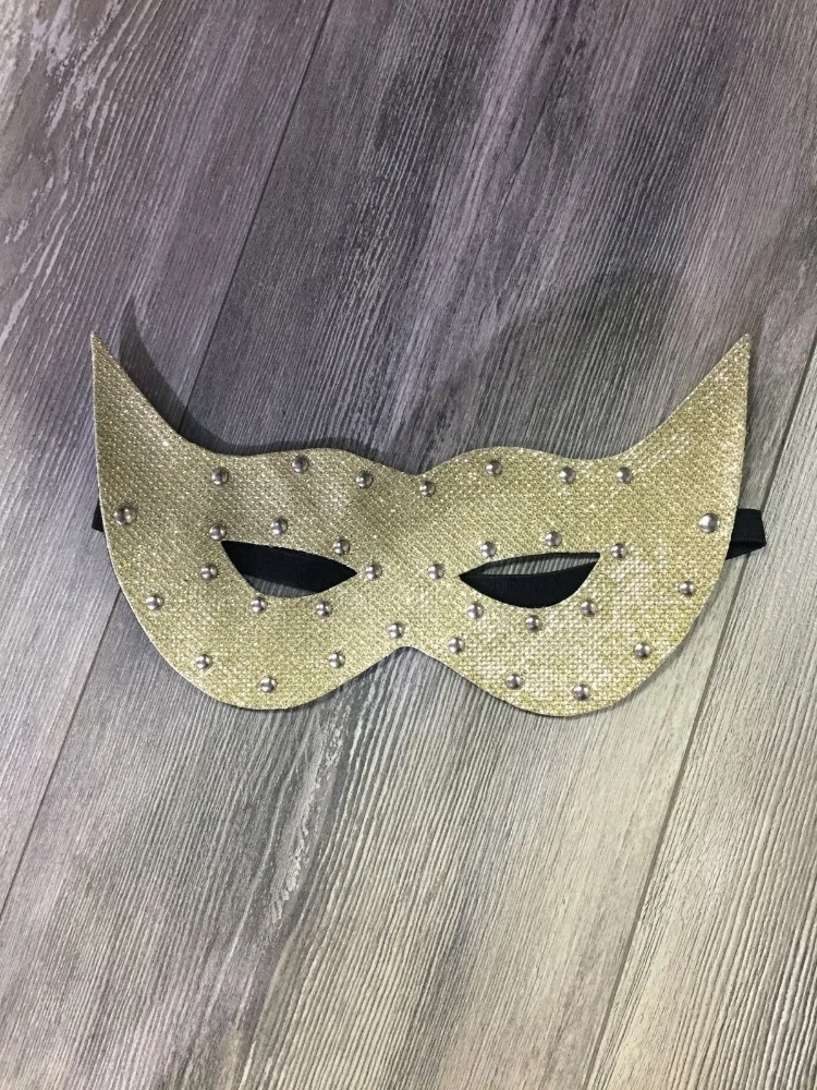 Simli Altın Rengi Göz Maskesi