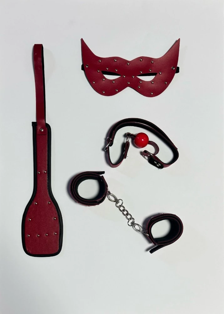 Kırmızı 4lü Fetiş Seti