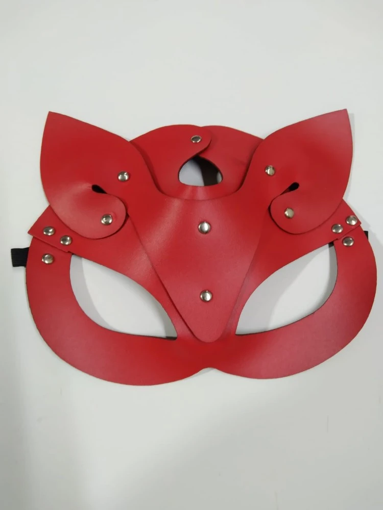 Kırmızı Kedi Kız Maskesi
