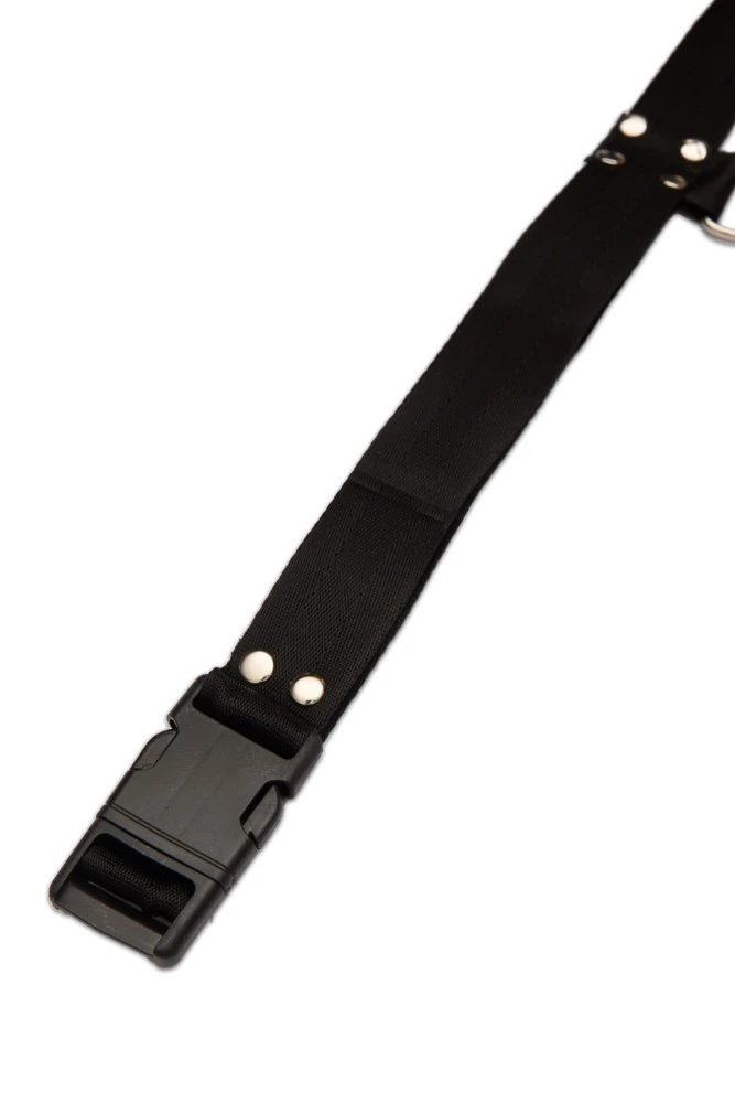 Siyah Yatağa Ayarlanabilir Yatak Kelepçesi