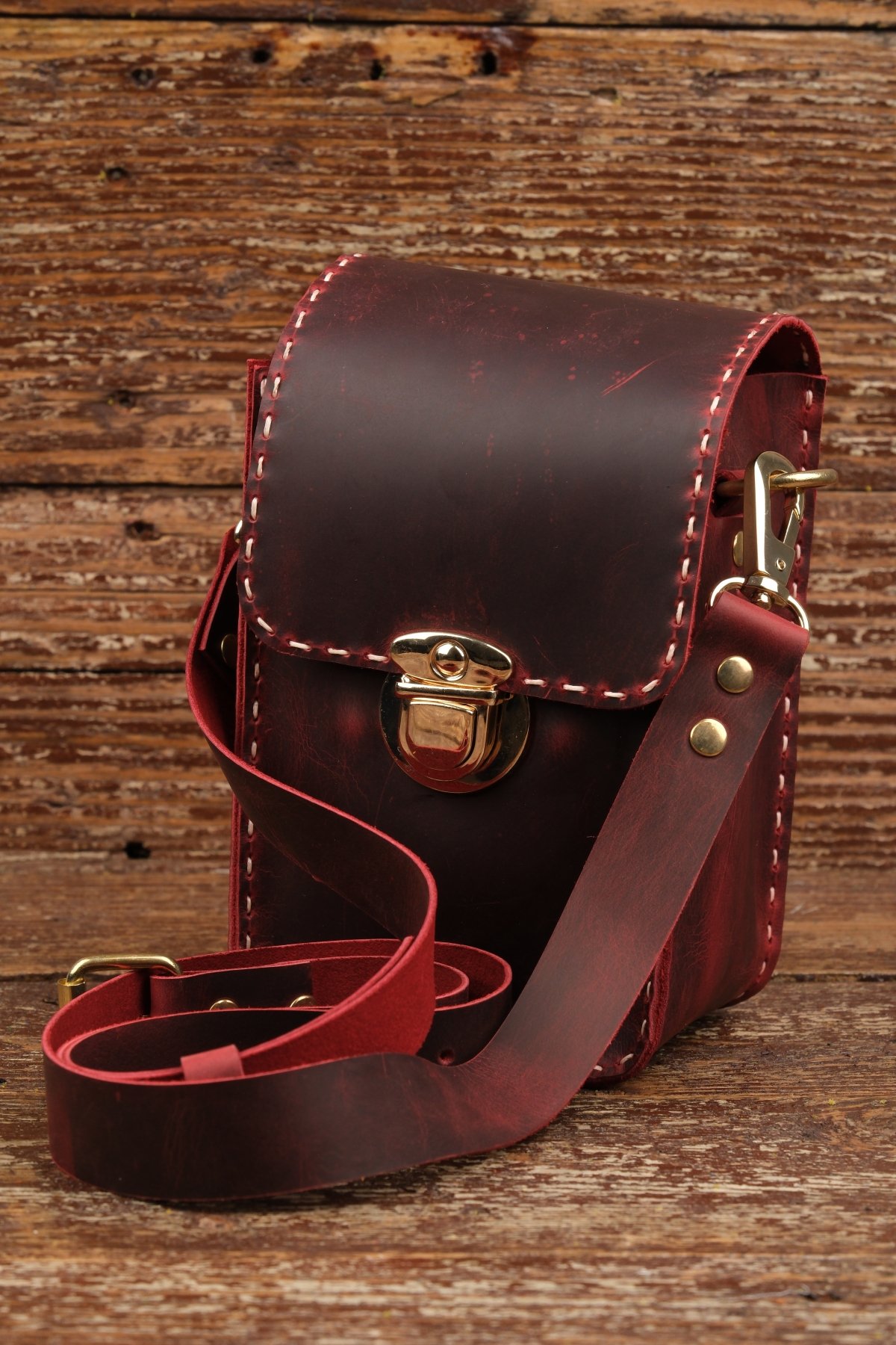 El Yapımı %100 Hakiki Dana Derisi Mini Omuz Çantası 12cmx11cmx18cm SM-D-0066 - kızıl