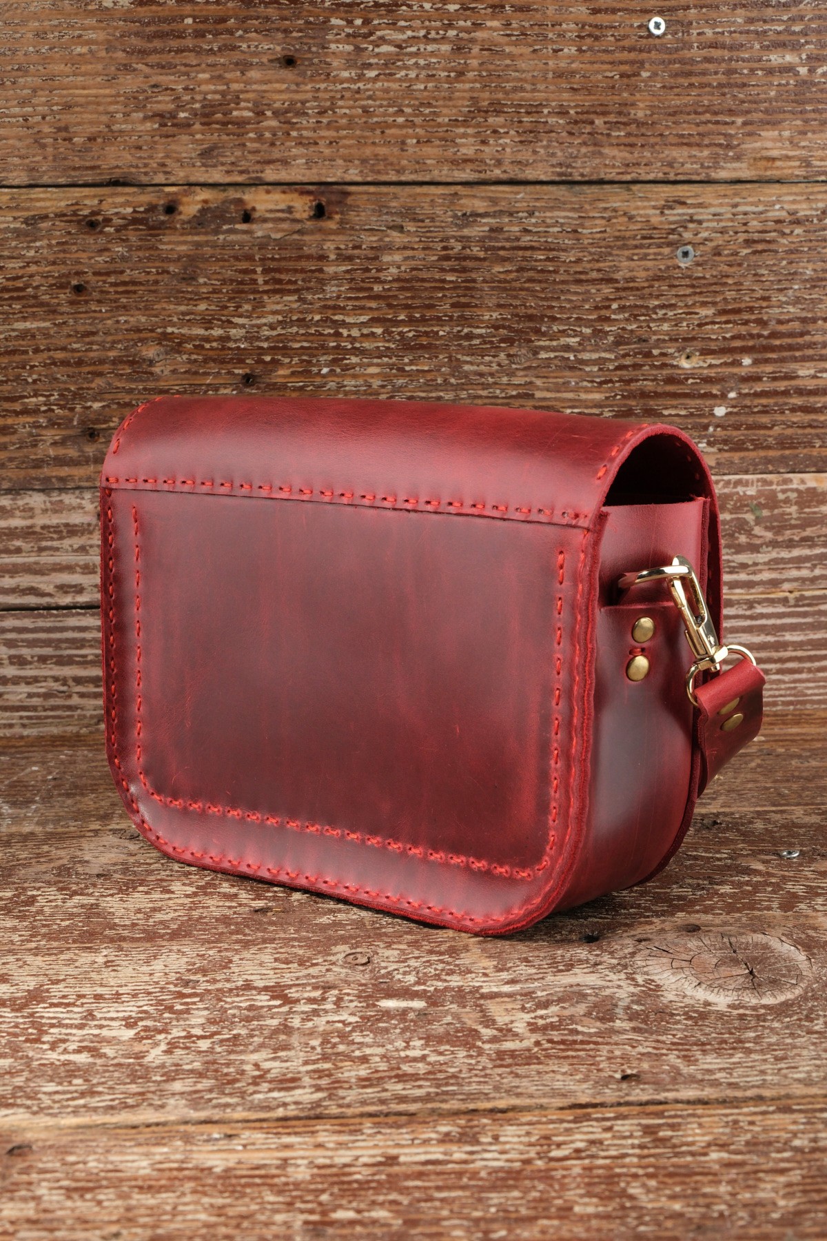 El Yapımı %100 Hakiki Dana Derisi Omuz Çantası Bordo 25cmx25cmx7cm SM-D-0045