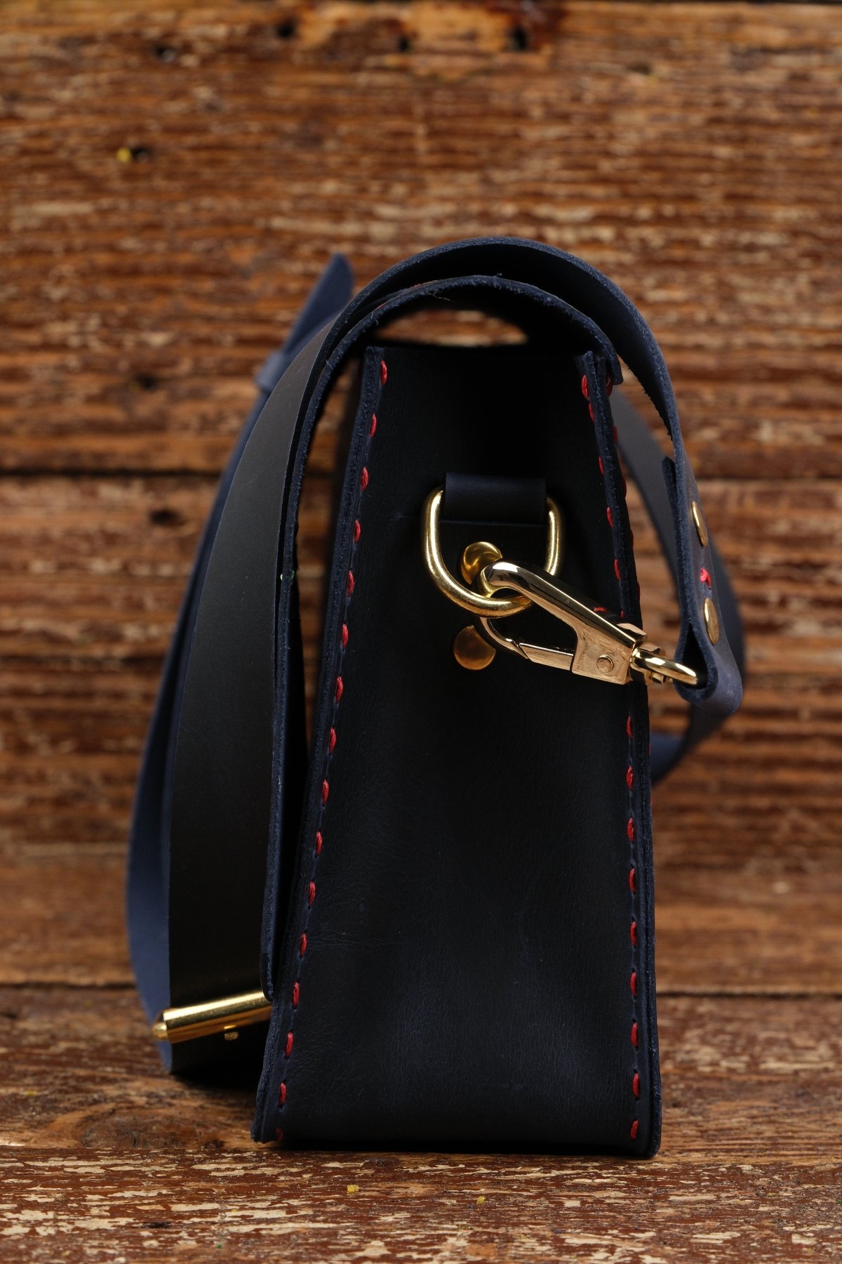 El Yapımı %100 Hakiki Dana Derisi El ve Omuz Çantası Mor 27cmx18cmx7cm SM-D-0058
