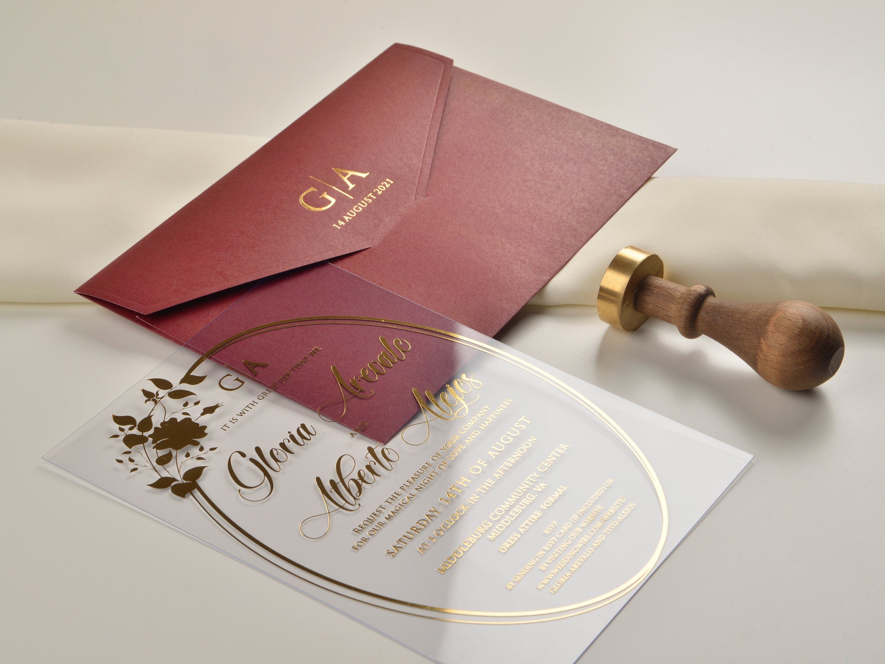 Clear Wedding Invitation with Envelope, Elegant Burgundy Wedding Invitations, Unique Invites, Real Foil, Acrylic Invite, Invitation Card