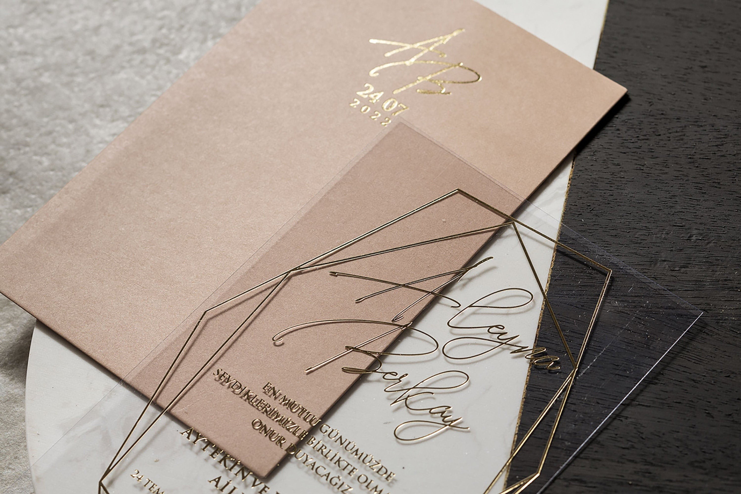 Acrylic Wedding Invitations, Elegant Wedding Invitations,, Clear Transparent, Simple Invite, Minimalist Card, Gold Foil