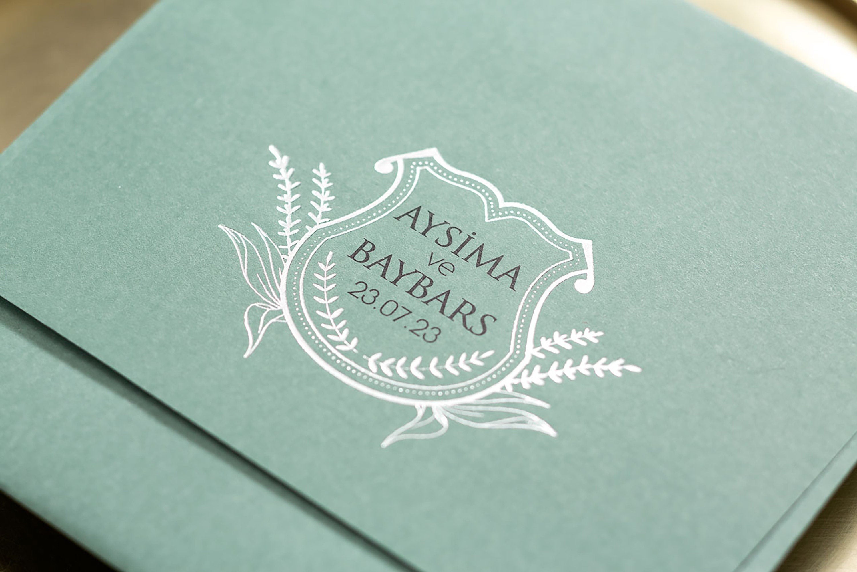 Greenery Wedding Invitation, Silver Foil Wedding Invitation, Modern Wedding Invitation, Beautiful Timeless invitation, Green Invitation Card