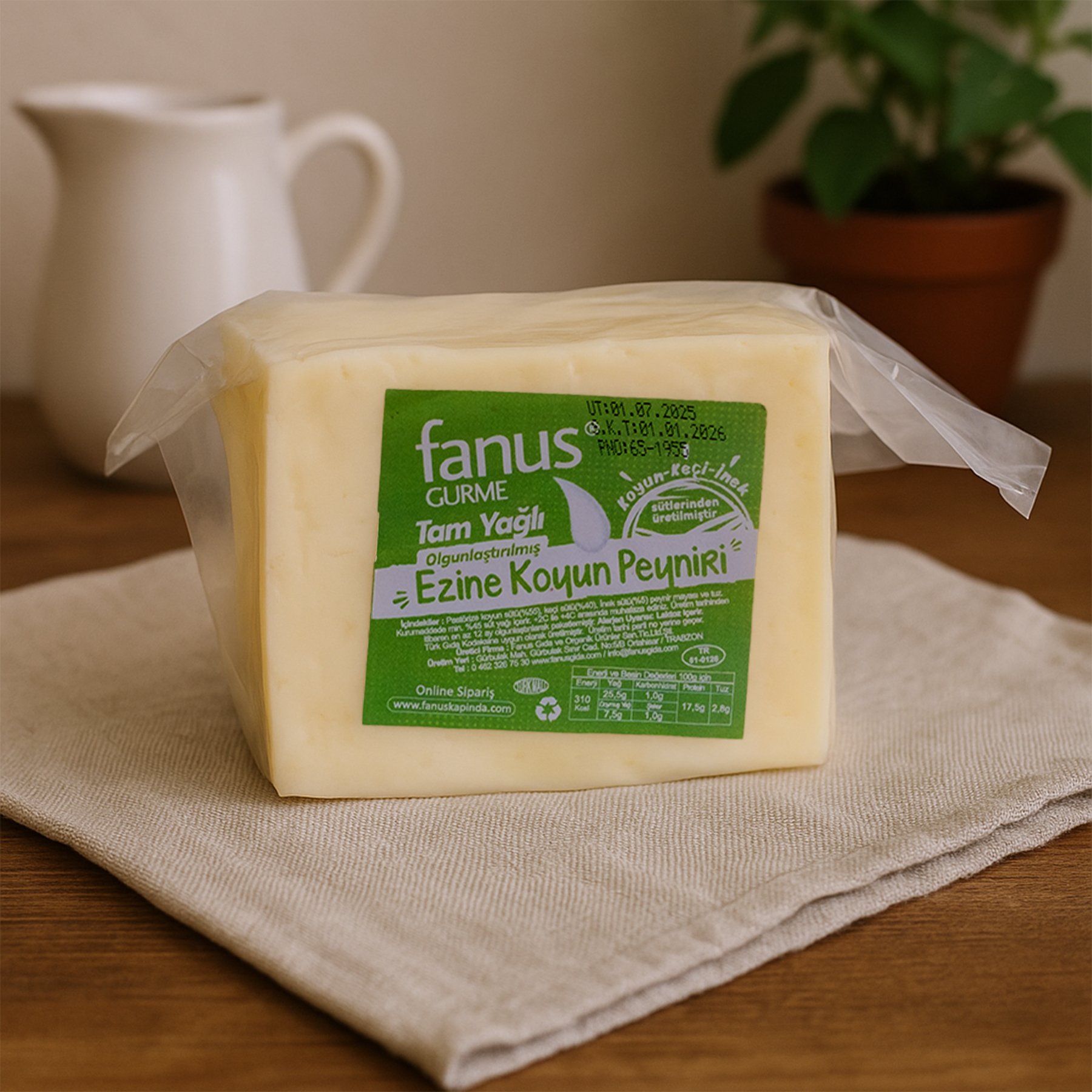 Tam Yağlı Olgunlaştırılmış Ezine (Koyun) Peyniri  650g