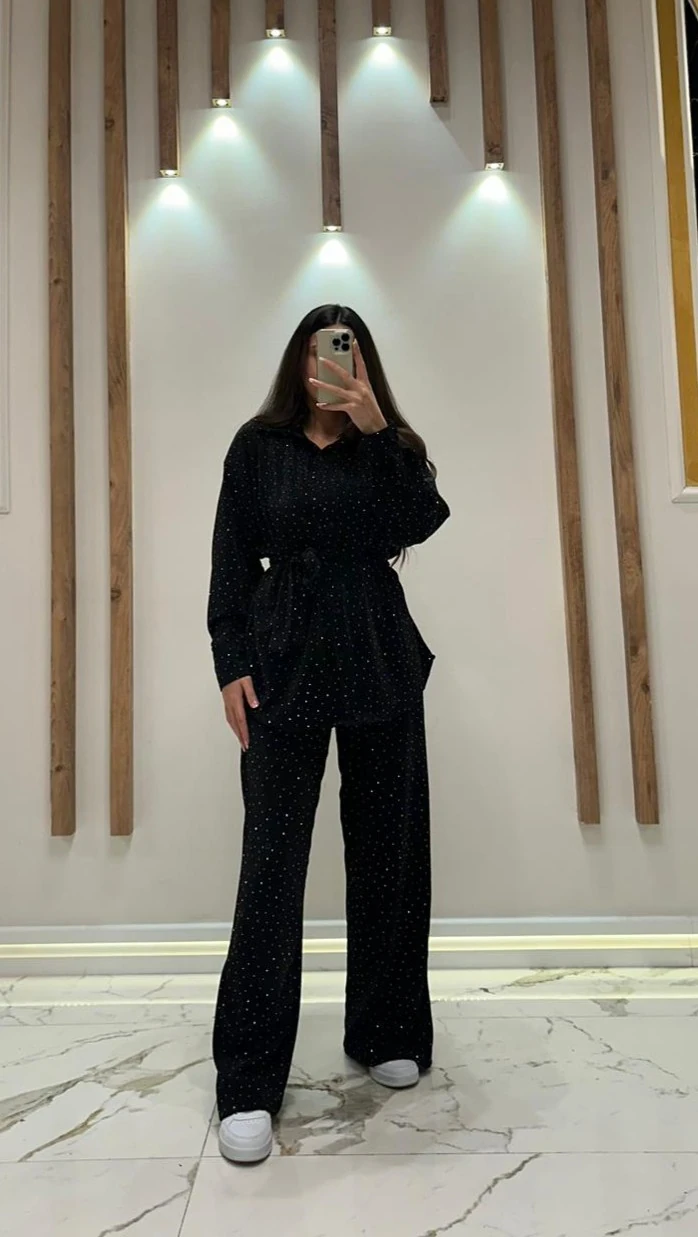 Parıltılı Taş Detaylı Takım - Siyah