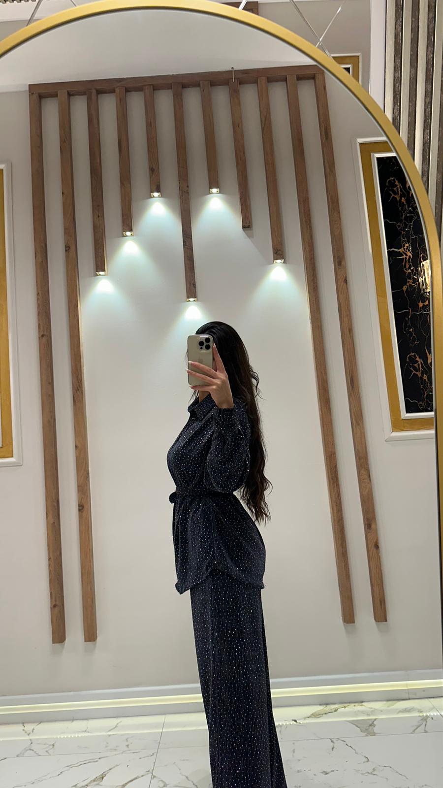 Parıltılı Taş Detaylı Takım