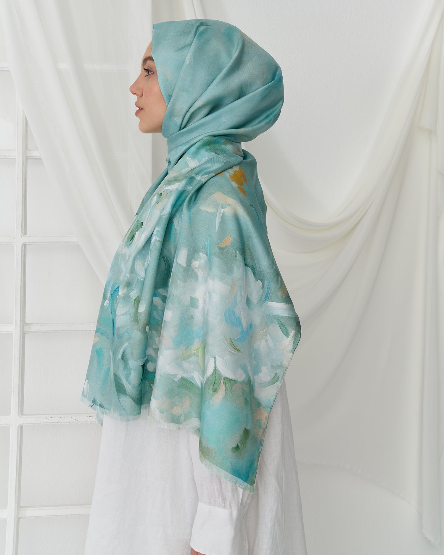 Açelya Cream Silk Shawl