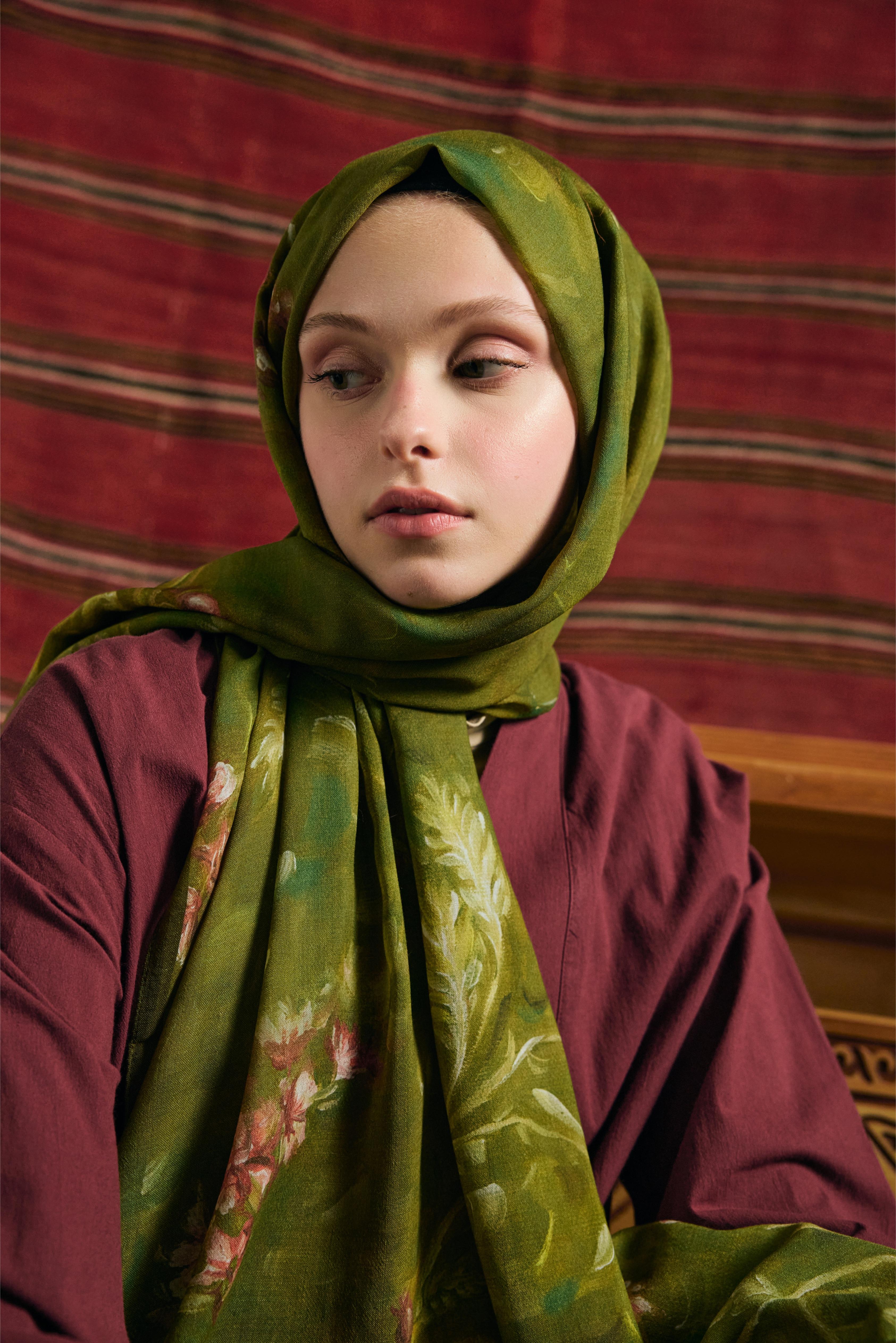 Açelya Aqua Green Silk Shawl