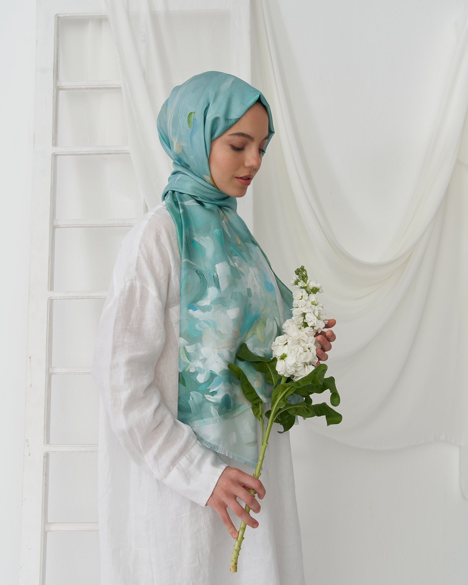 Açelya Cream Silk Shawl