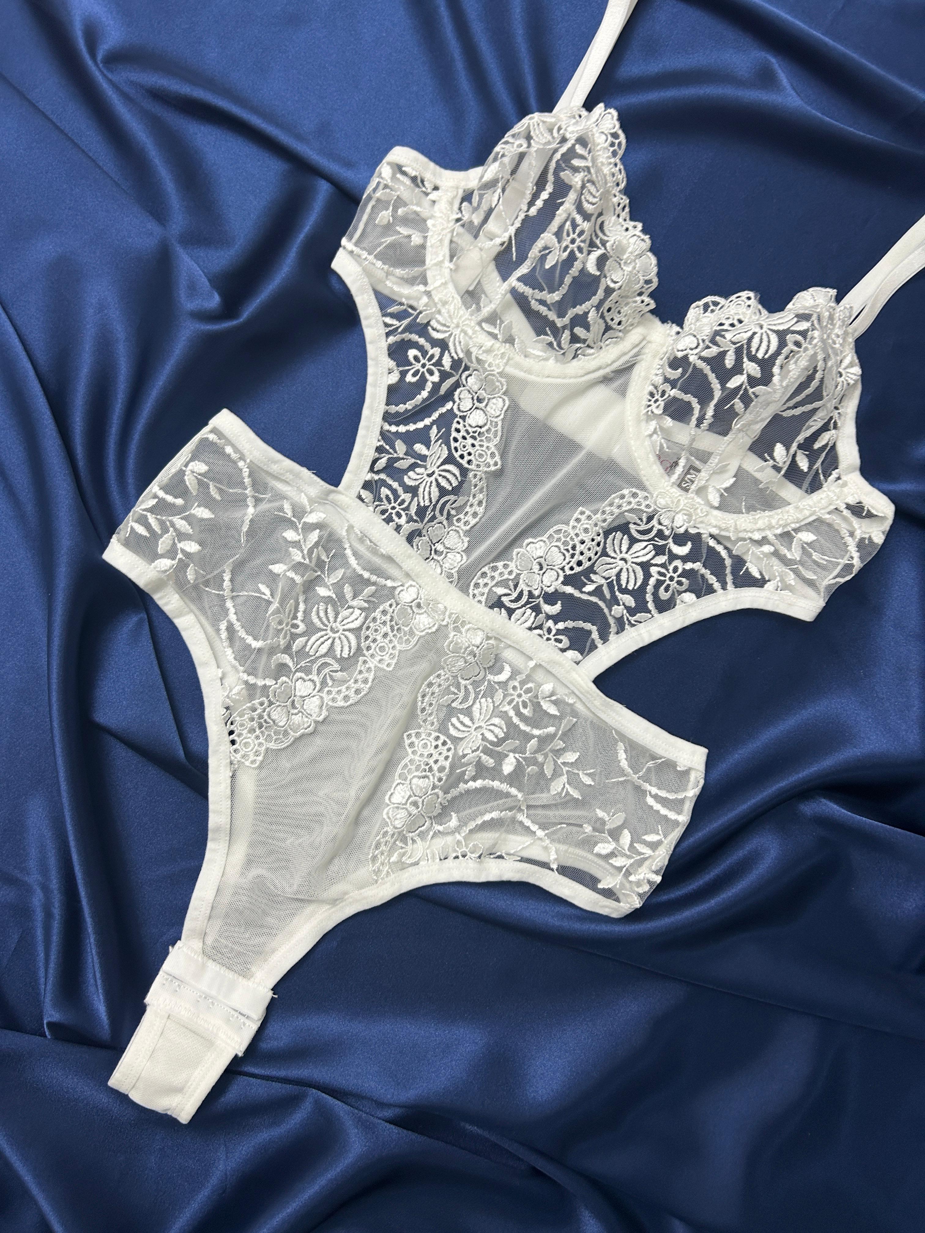 FETCHİNG BODYSUİT - BEYAZ