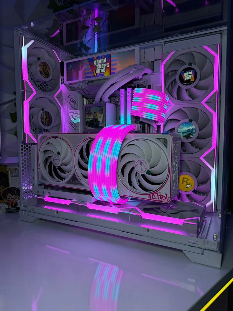 Lian Li Eko Sistem White Rtx 5080