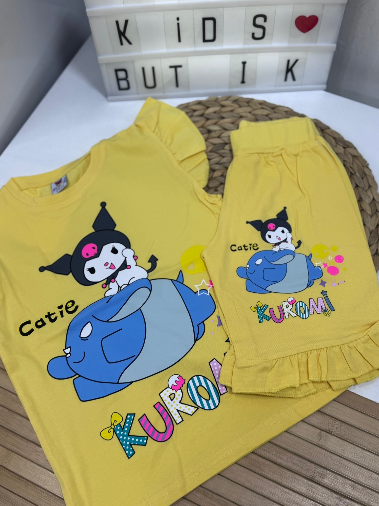 Kuromi Baskılı Kız Çocuk Şortlu Takım Sarı