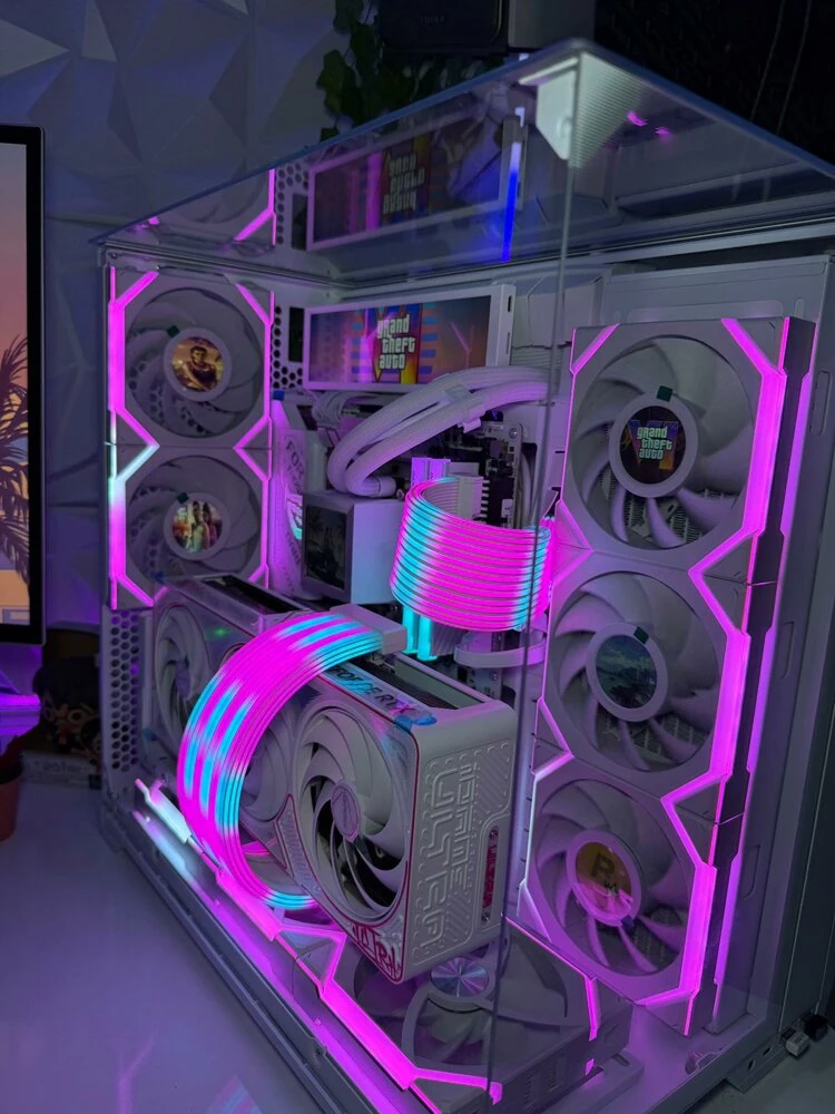 Lian Li Eko Sistem White Rtx 5080