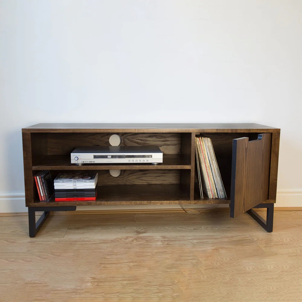  Zenten Wooden Covered TV Unit