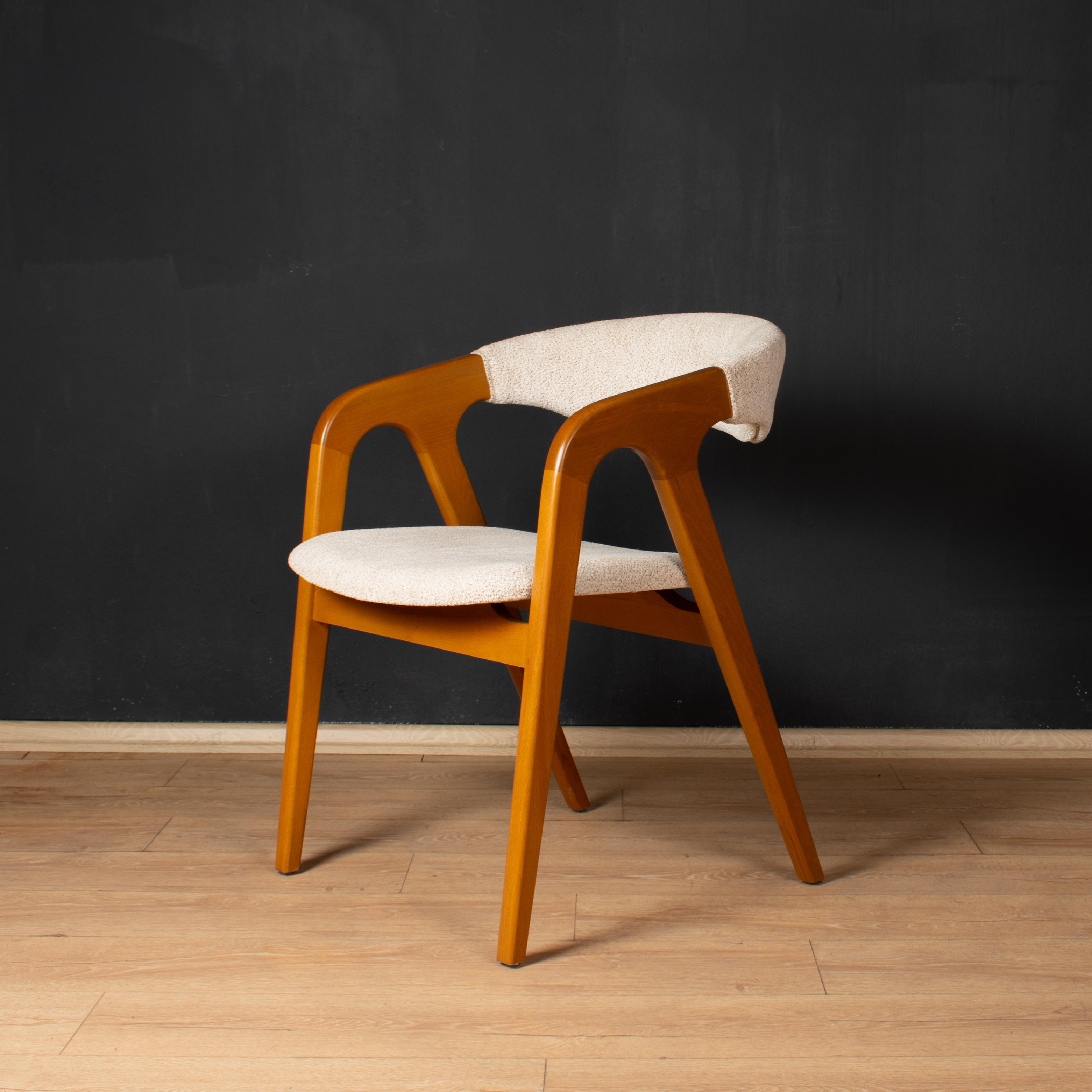  Liezen Wooden Chair