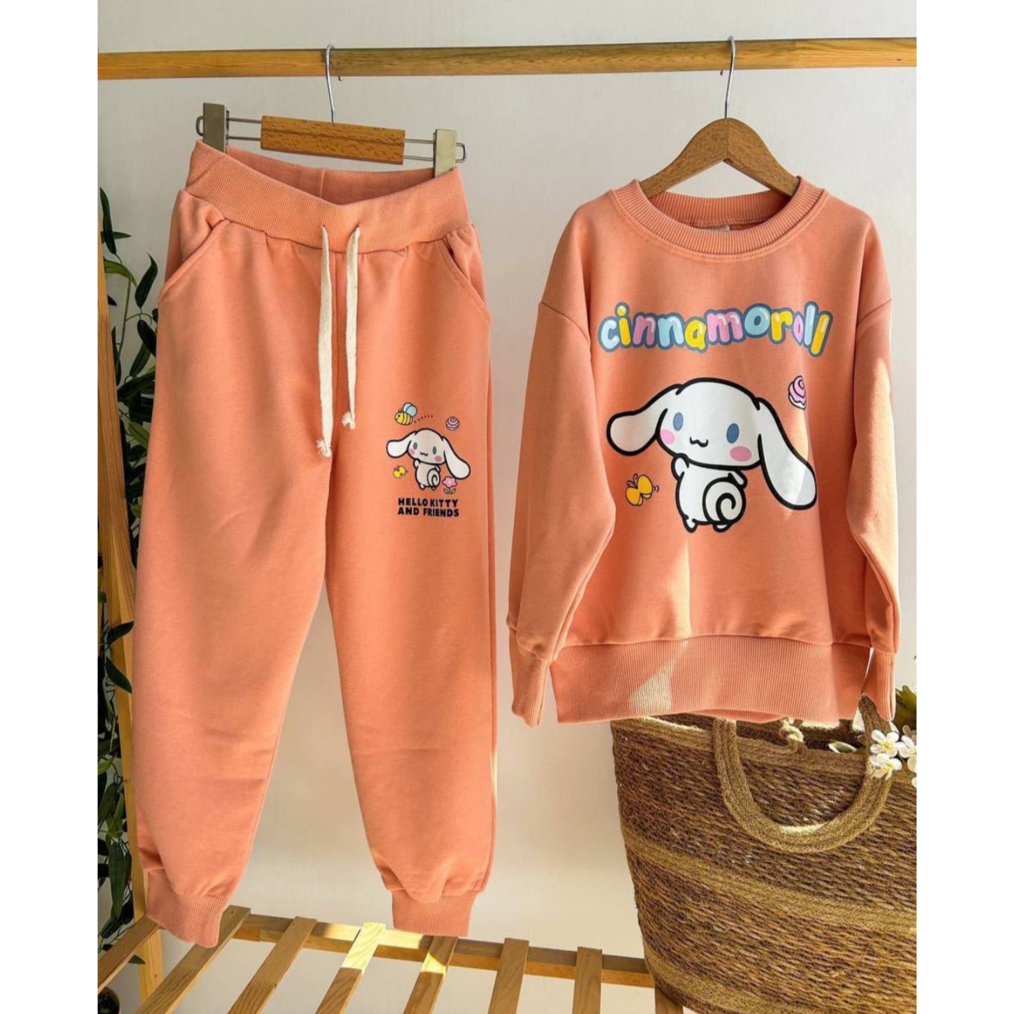 Somon Rengi, Cinnamoroll Baskılı Eşofman Takımı
