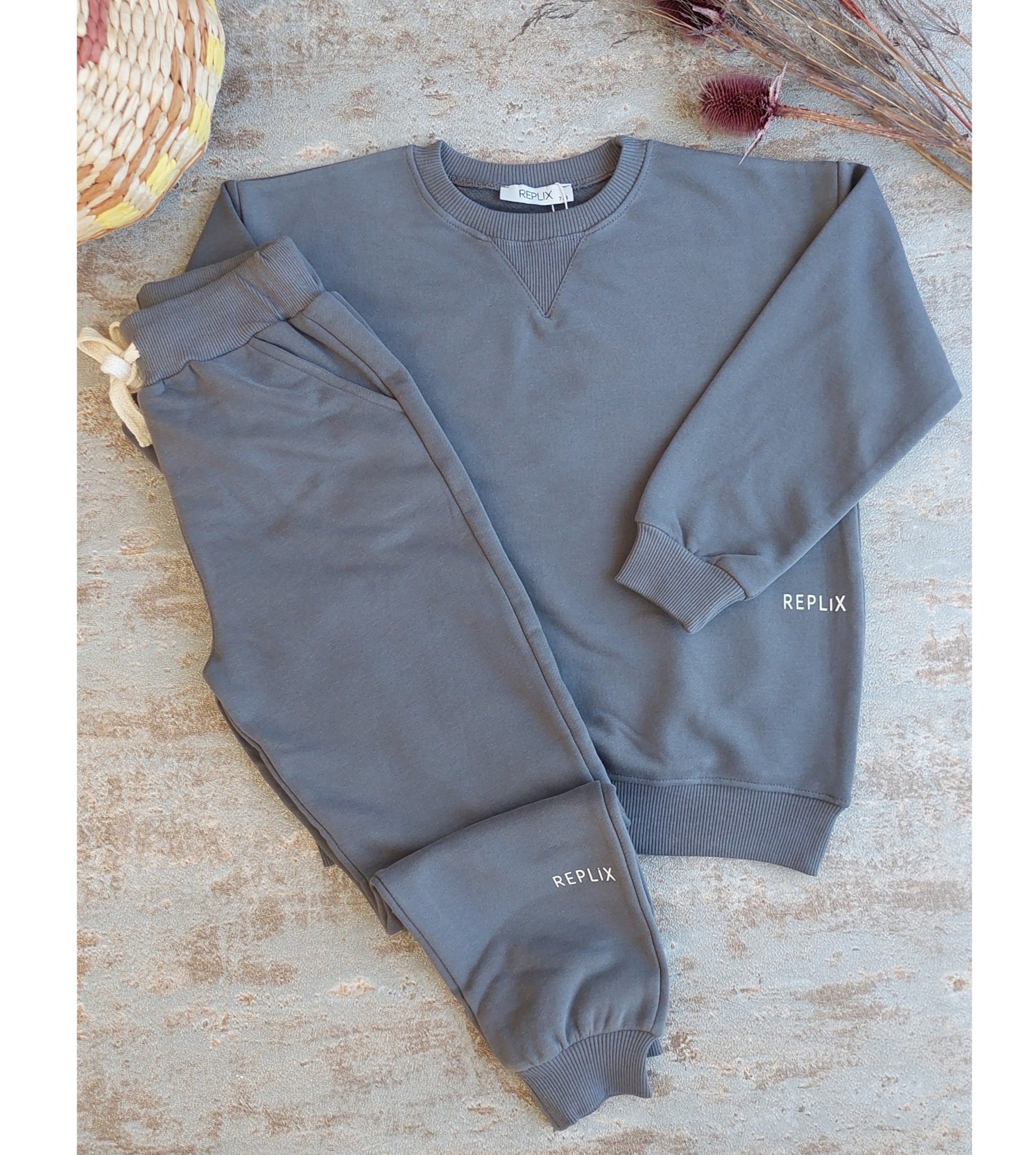 Füme Rengi,3iplik,Şardonsuz,Unisex Basic Takım