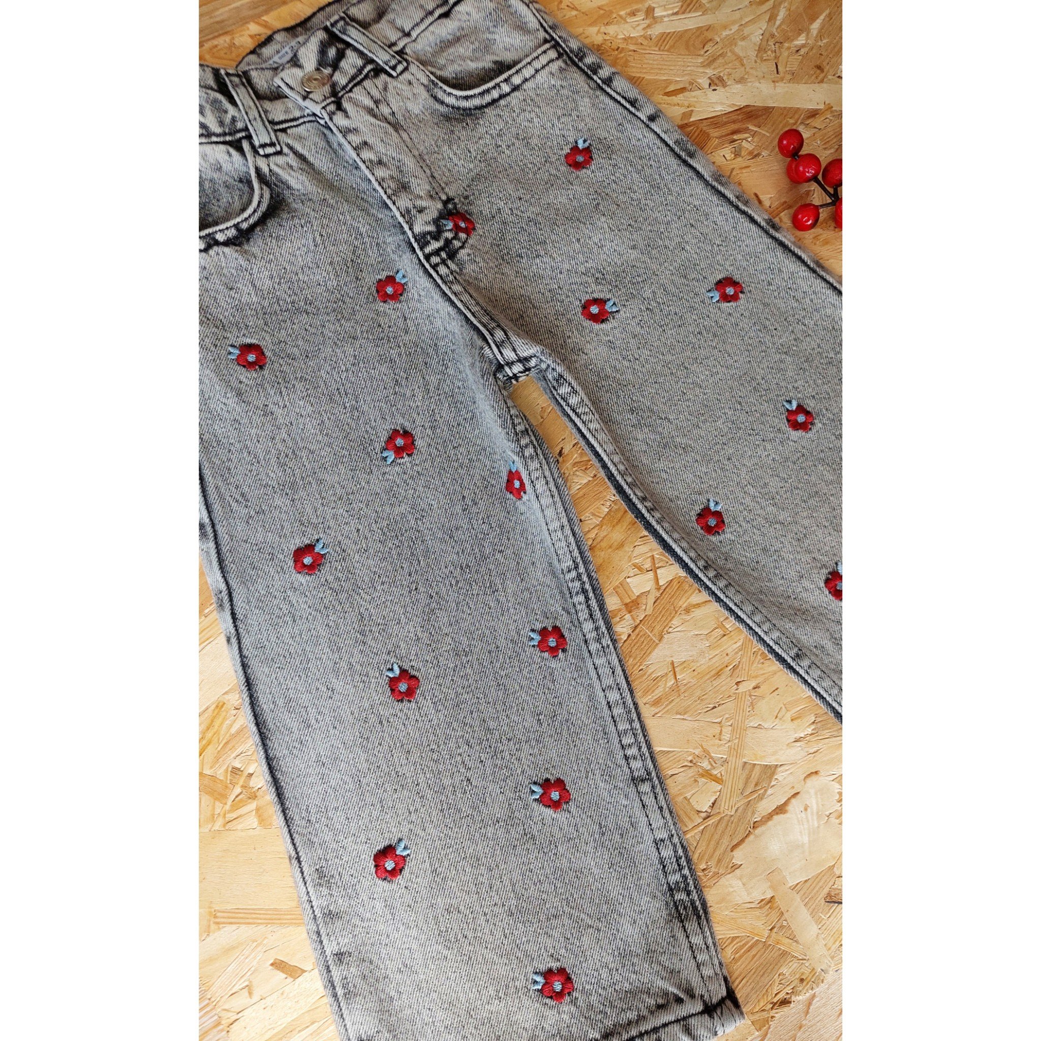 Füme Rengi,Bordo Çiçekli Kız Çocuk Pantolon