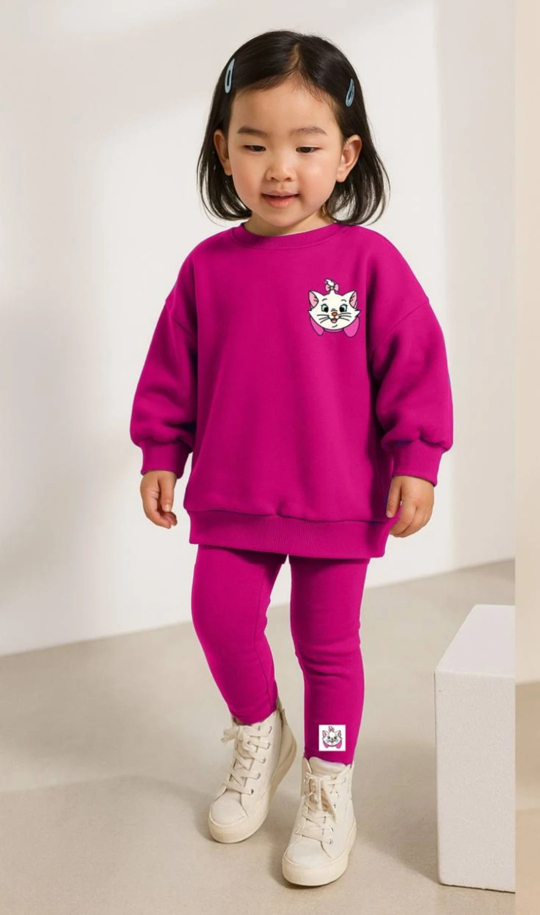 Pembe,Taytlı Baskılı Takım 