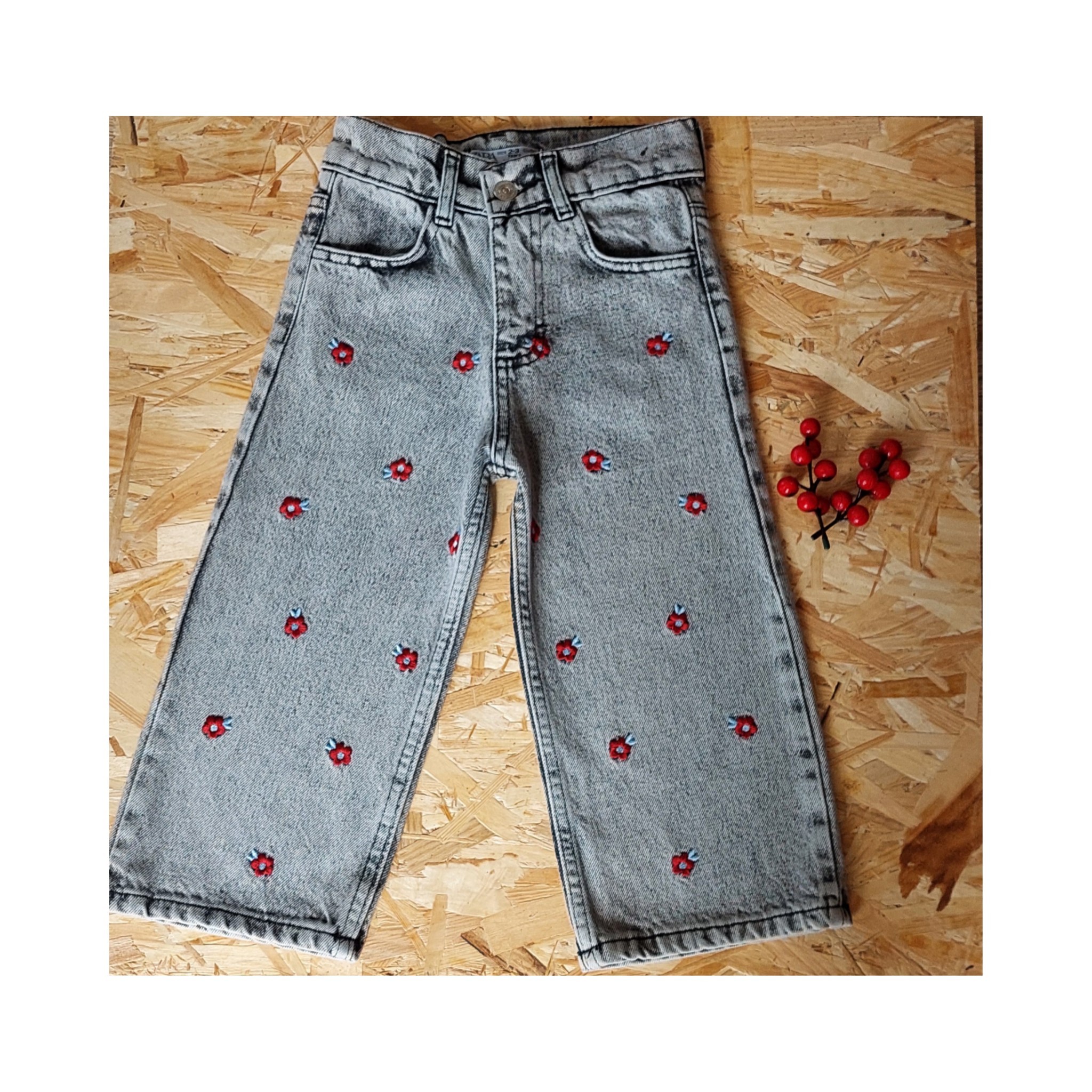 Füme Rengi,Bordo Çiçekli Kız Çocuk Pantolon