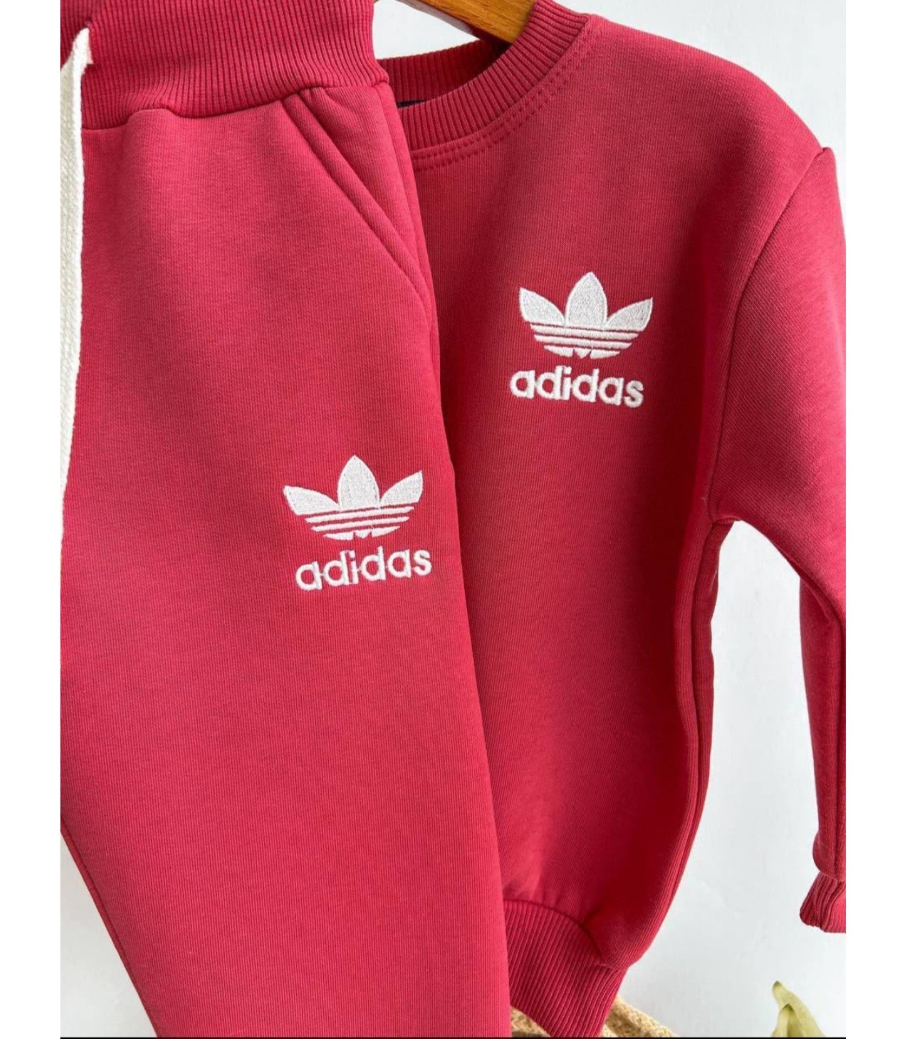 Kırmızı Renk,3 İplik ,Şardonsuz,Unisex Eşofman Takımı