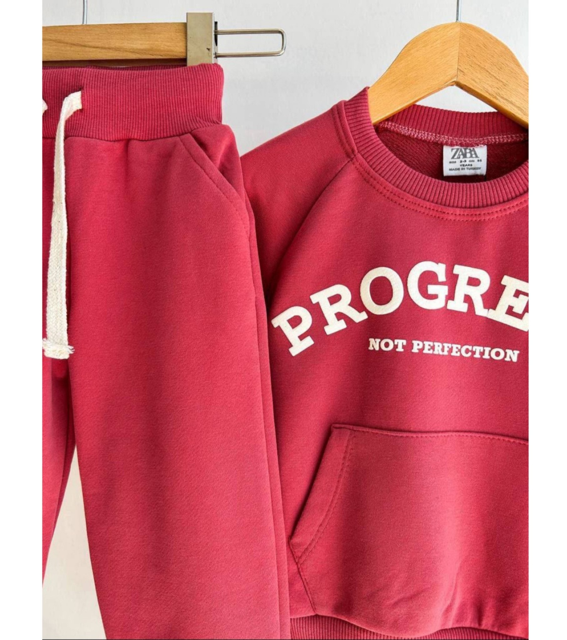 Kırmızı Renk,3 İplik, Şardonsuz,Unisex Eşofman Takımı