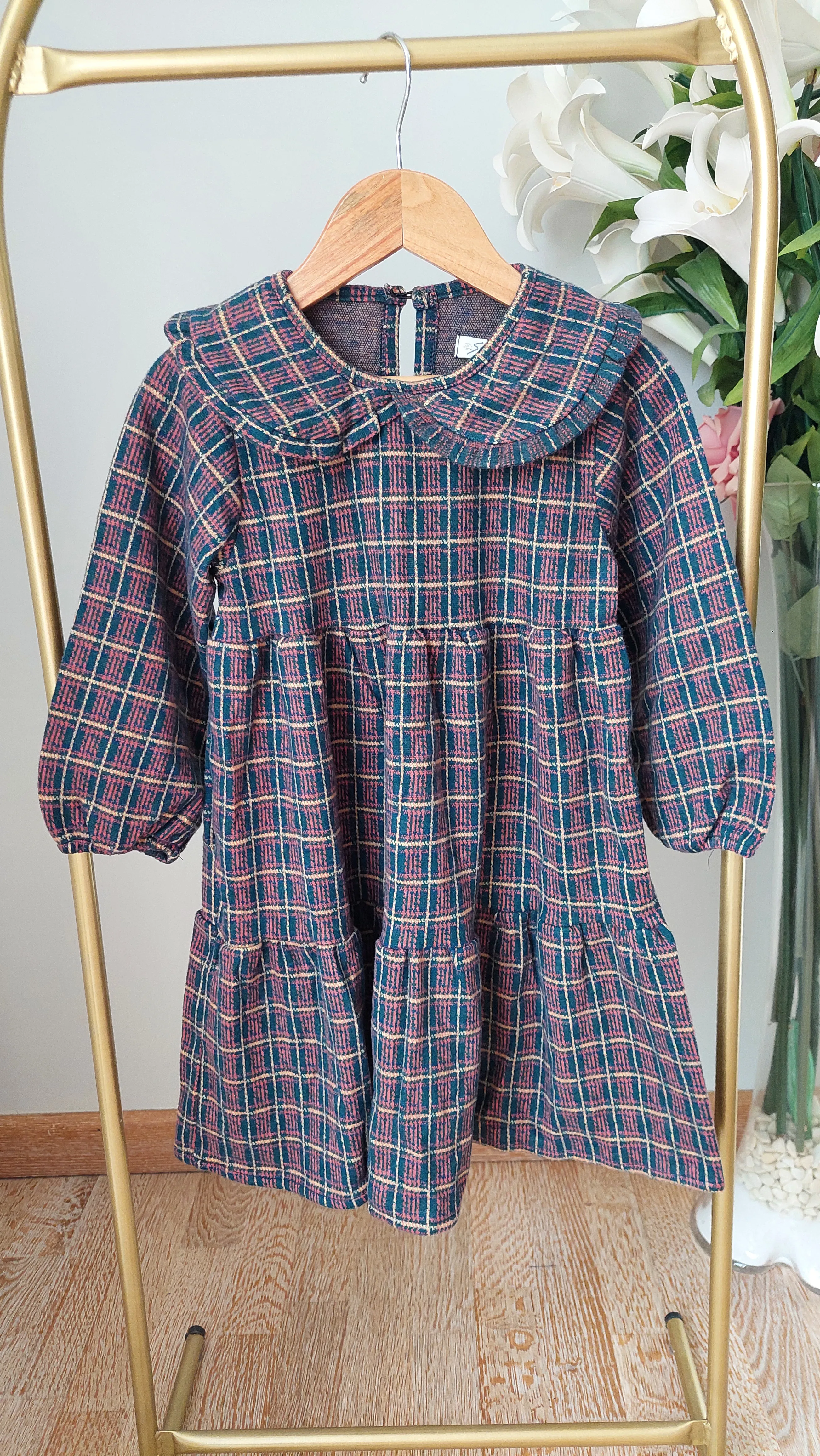 Bebe Yaka Kışlık Elbise