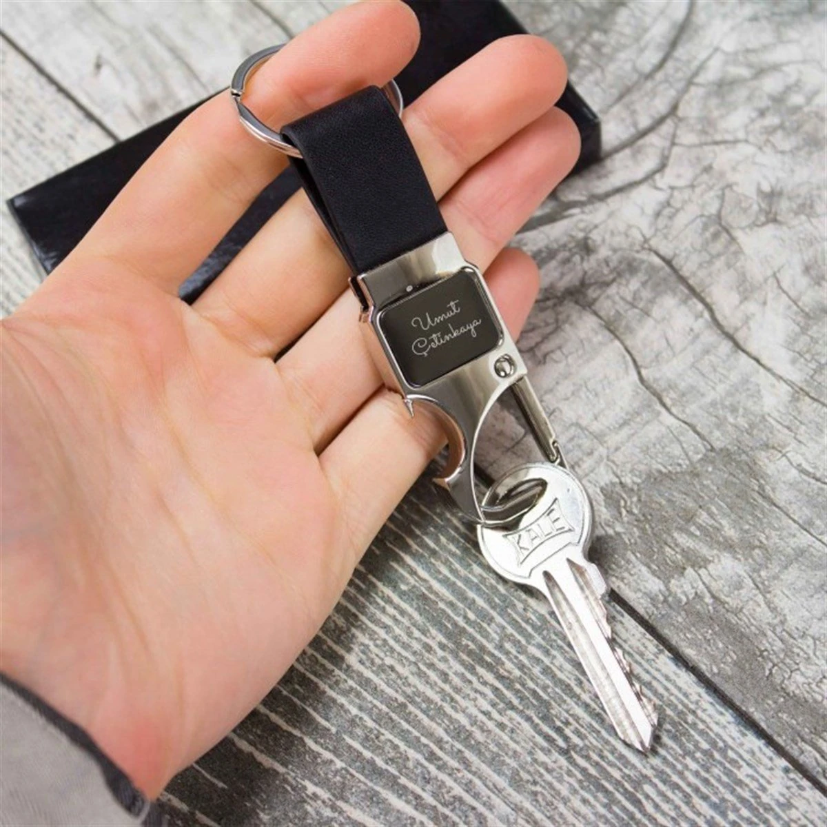 Kişiye Özel Baskılı Klipsli Askılıklı Metal Anahtarlık