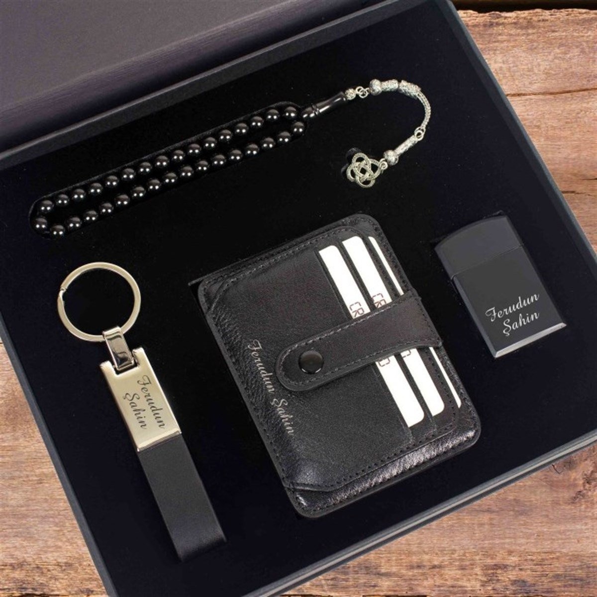 Kişiye Özel Premium Yeni Nesil Cüzdan Çakmak Anahtarlık ve Tespih Hediye Seti
