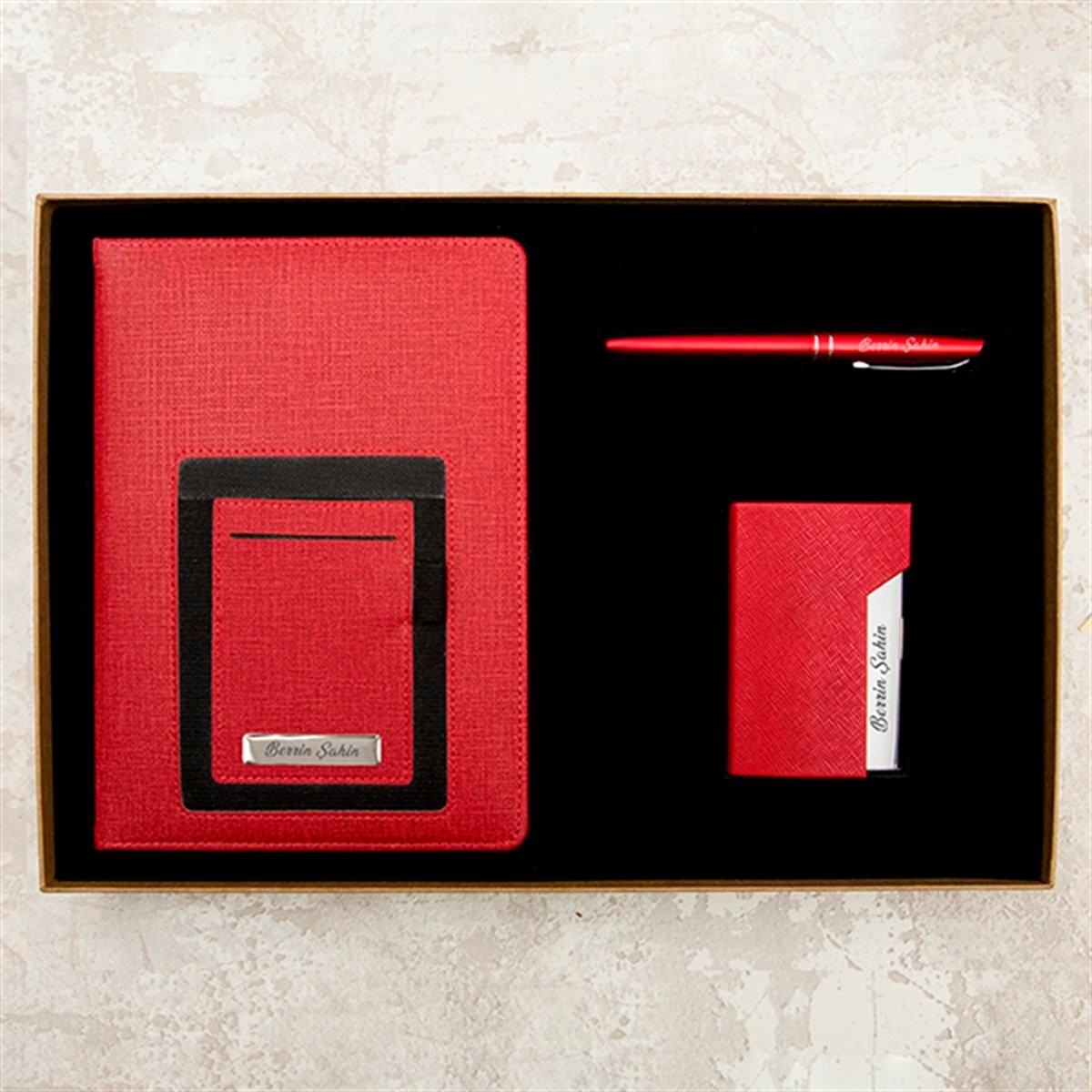 Kişiye Özel Kanguru Defter Kartvizitlik ve Roller Kalem Seti - Özel Kutu