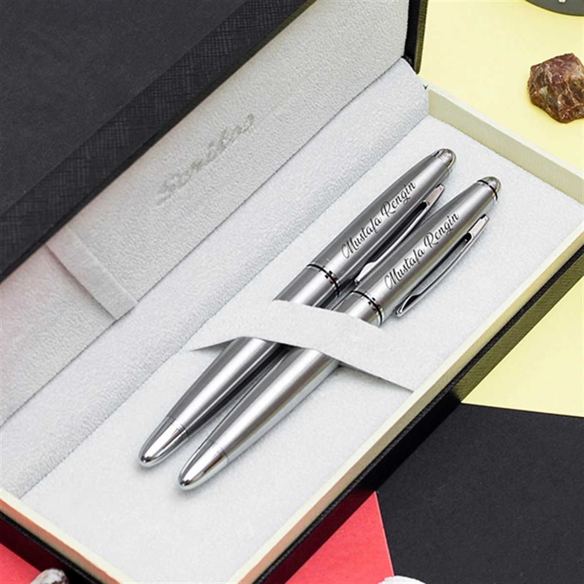 Scrikss Knight 88 Kişiye Özel 2'li Roller ve Dolma Kalem Seti - Gri