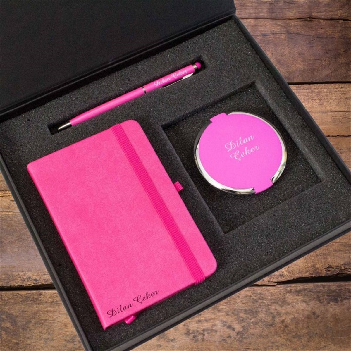 Kişiye Özel Kutulu Pembe Renk Defter, Ayna ve Kalem Seti