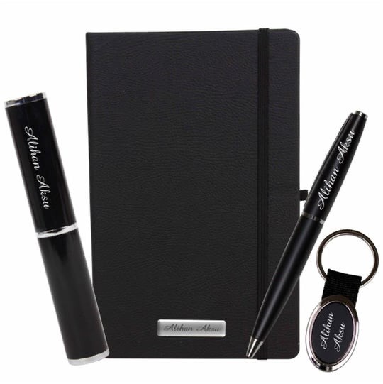 Kişiye Özel Lastikli Defter Anahtarlık ve Kalem Seti​ Tasarım Kutulu