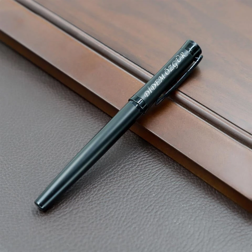 Kişiye Özel Cep Defteri Roller Kalem ve Anahtarlık Hediye Kutusu