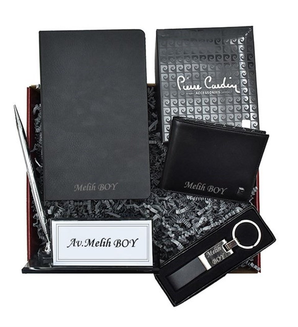 Kişiye Özel Kutulu Lüx Defter Masaüstü Kristal İsimlik Pierre Cardin Cüzdan ve Anahtarlık