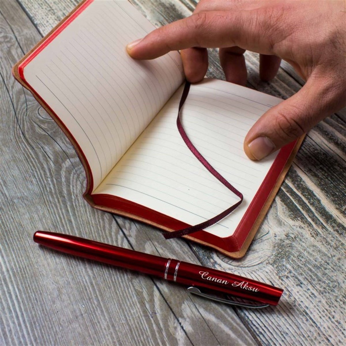 Kişiye Özel Hediyelik Defter Roller Kalem Ayna ve Çakmak Seti