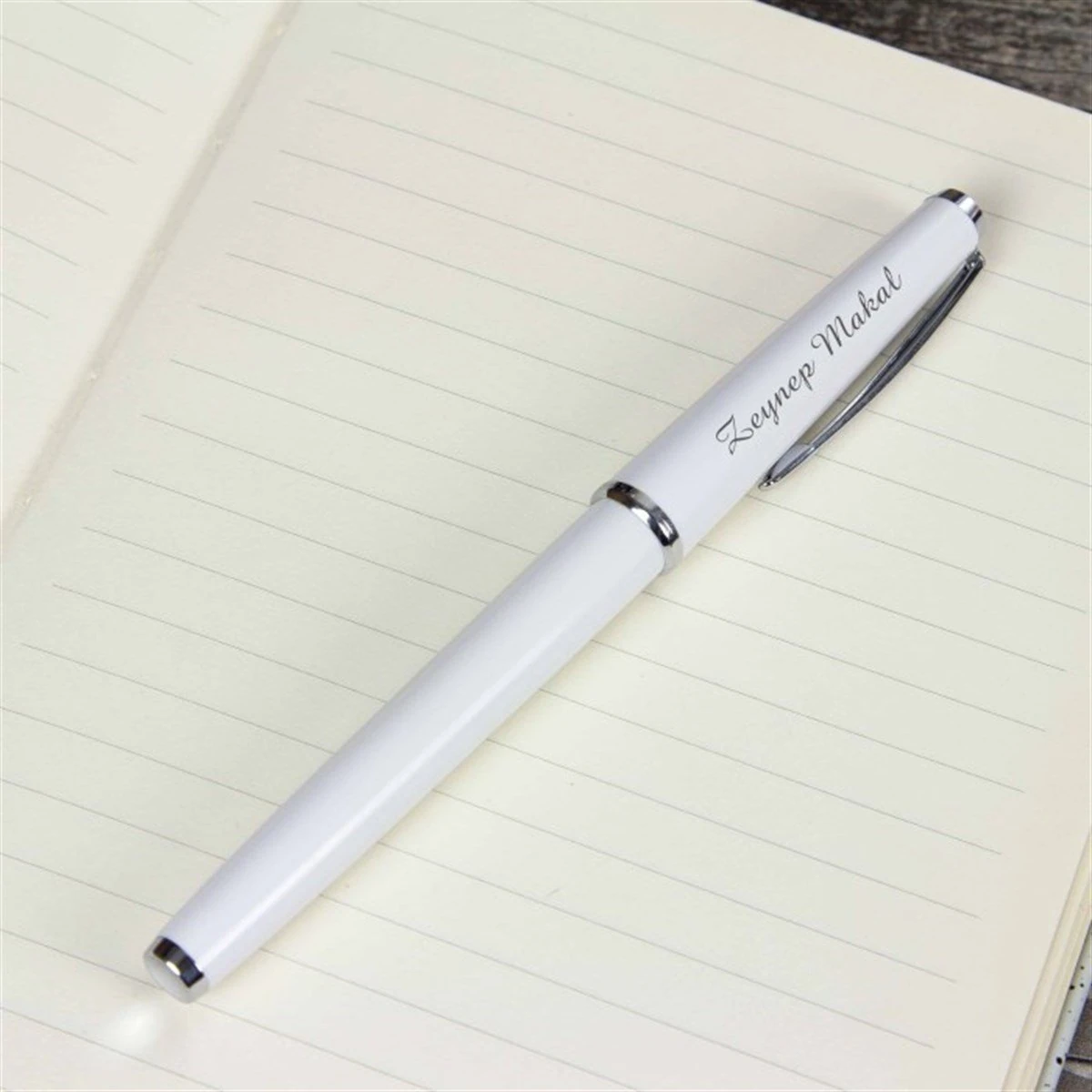 Kişiye Özel Scrikss Şık Kaligrafi Seti Beyaz Renk