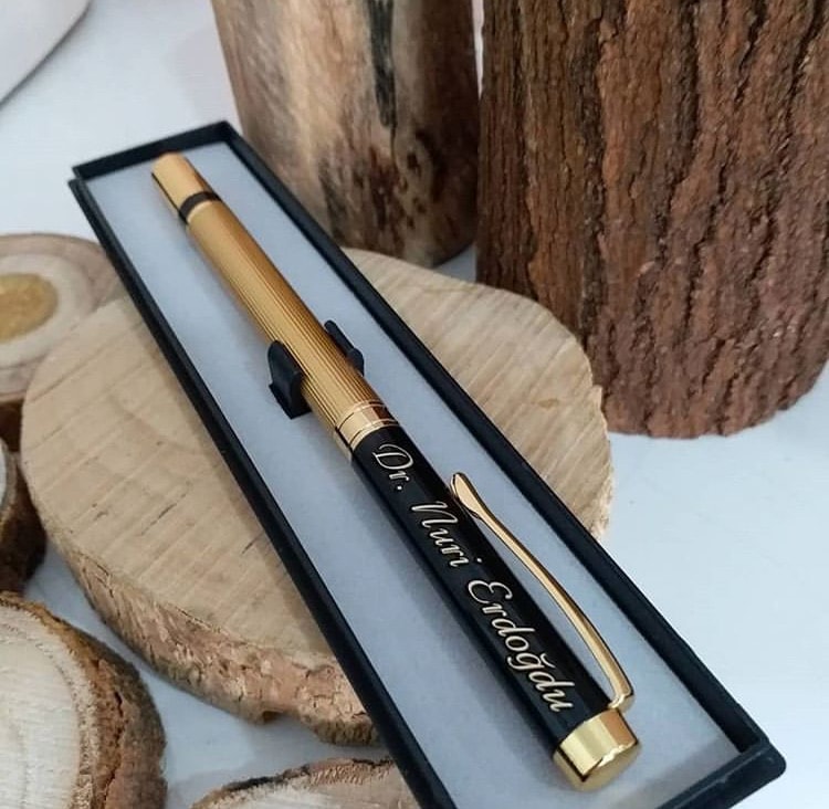 Kişiye Özel Şeffaf Kutulu Metal Roller Kalem