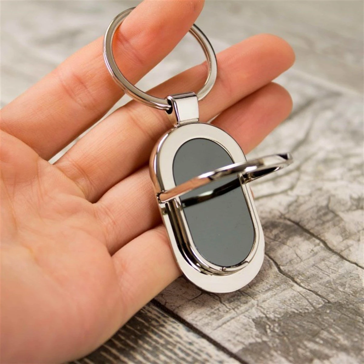 Kişiye Özel Baskılı Telefon Stantlı Metal Oval Anahtarlık