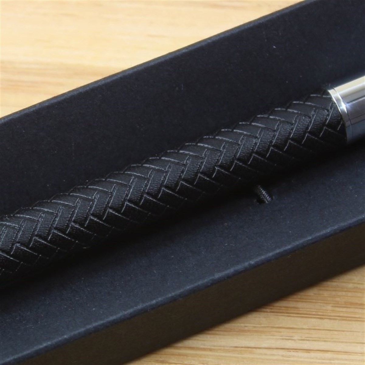 Kişiye Özel Baskılı Siyah Desenli Metal Roller Kalem