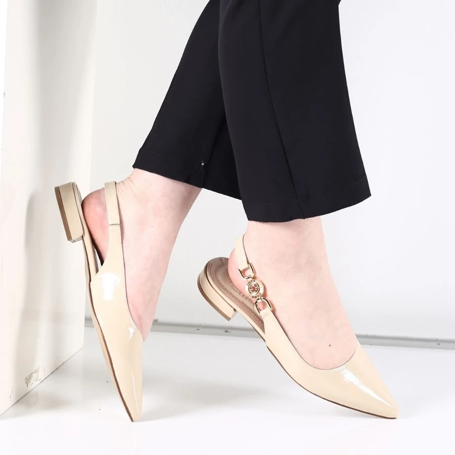 Modavega Toka Detaylı Arkası Açık Kadın Babet 25806S