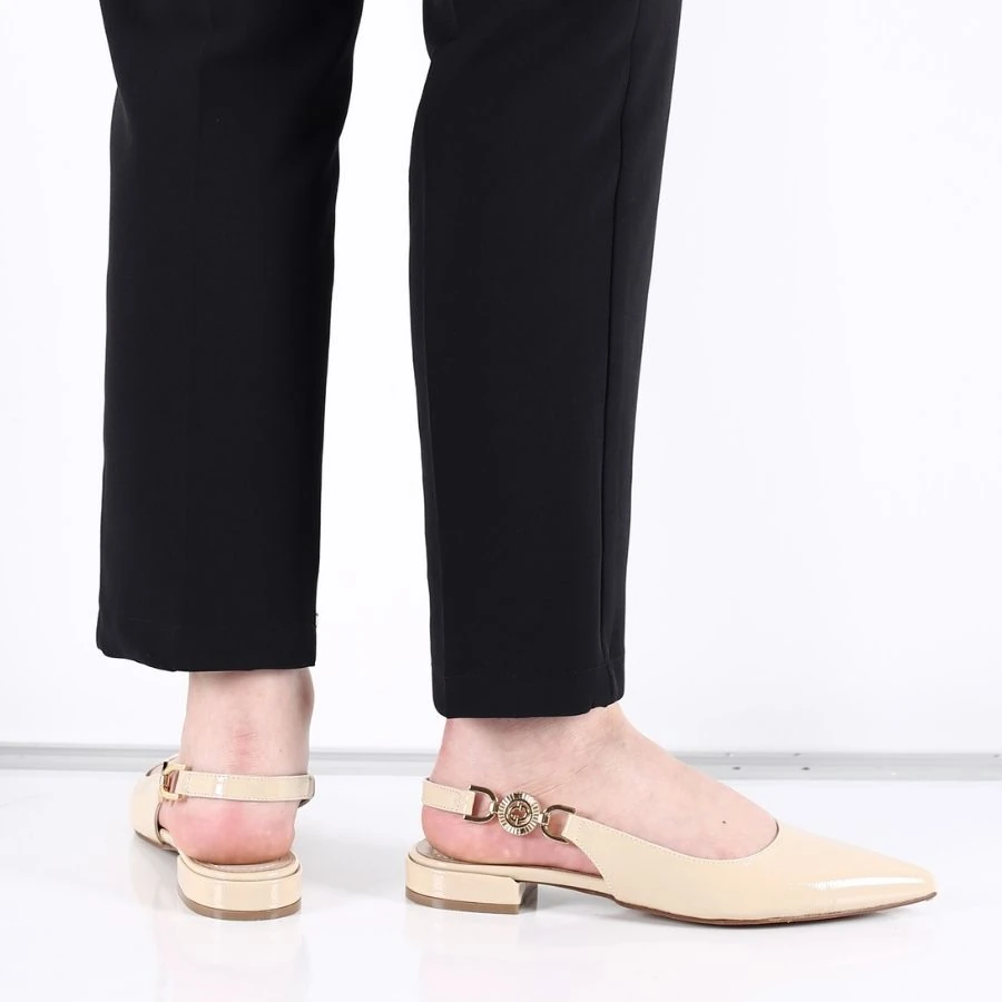 Modavega Toka Detaylı Arkası Açık Kadın Babet 25806S