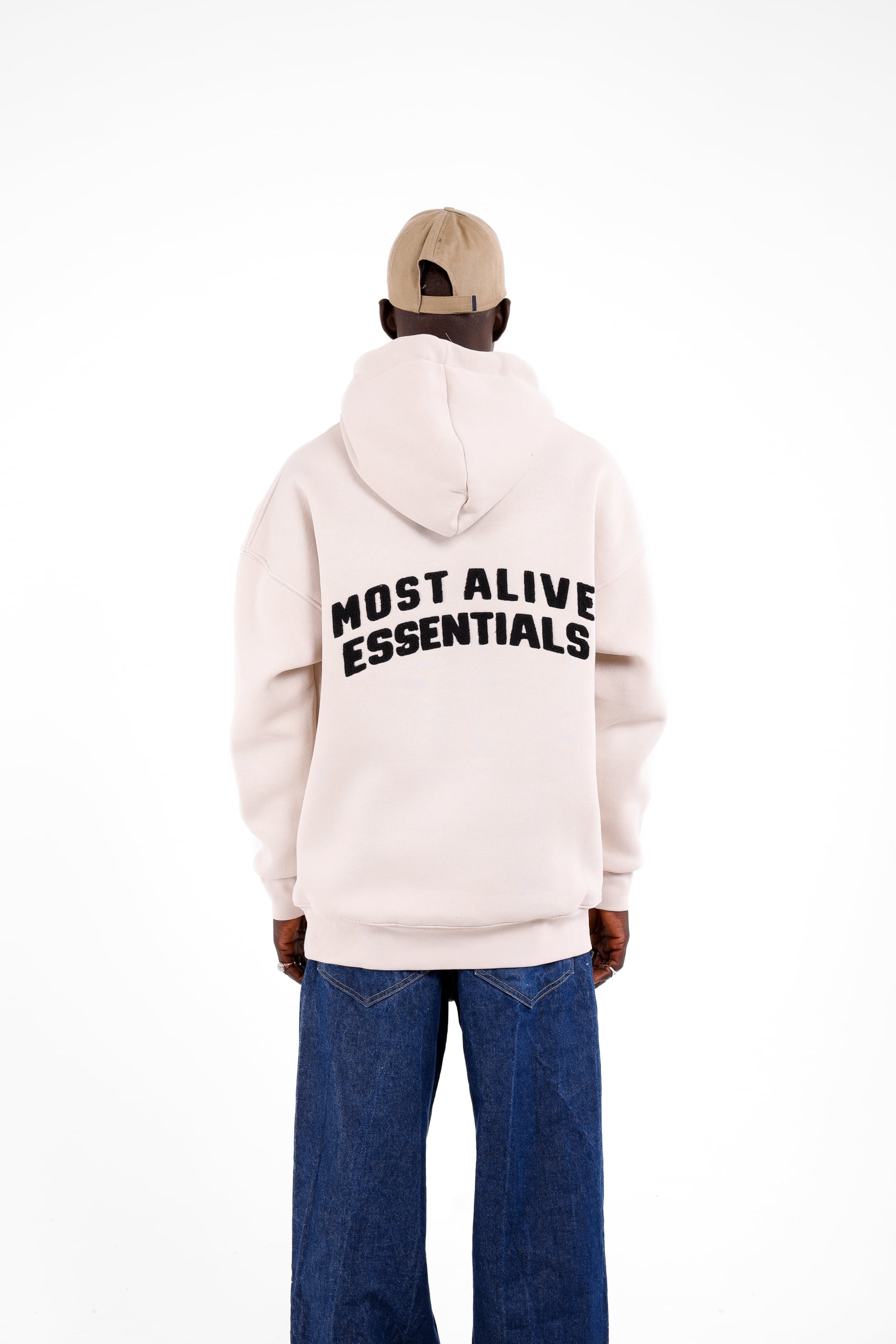MOST ALIVE ESSENTIALS 