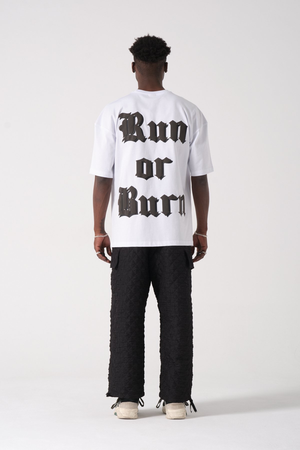 Run or Burn Baskılı Oversize T-shirt - Beyaz