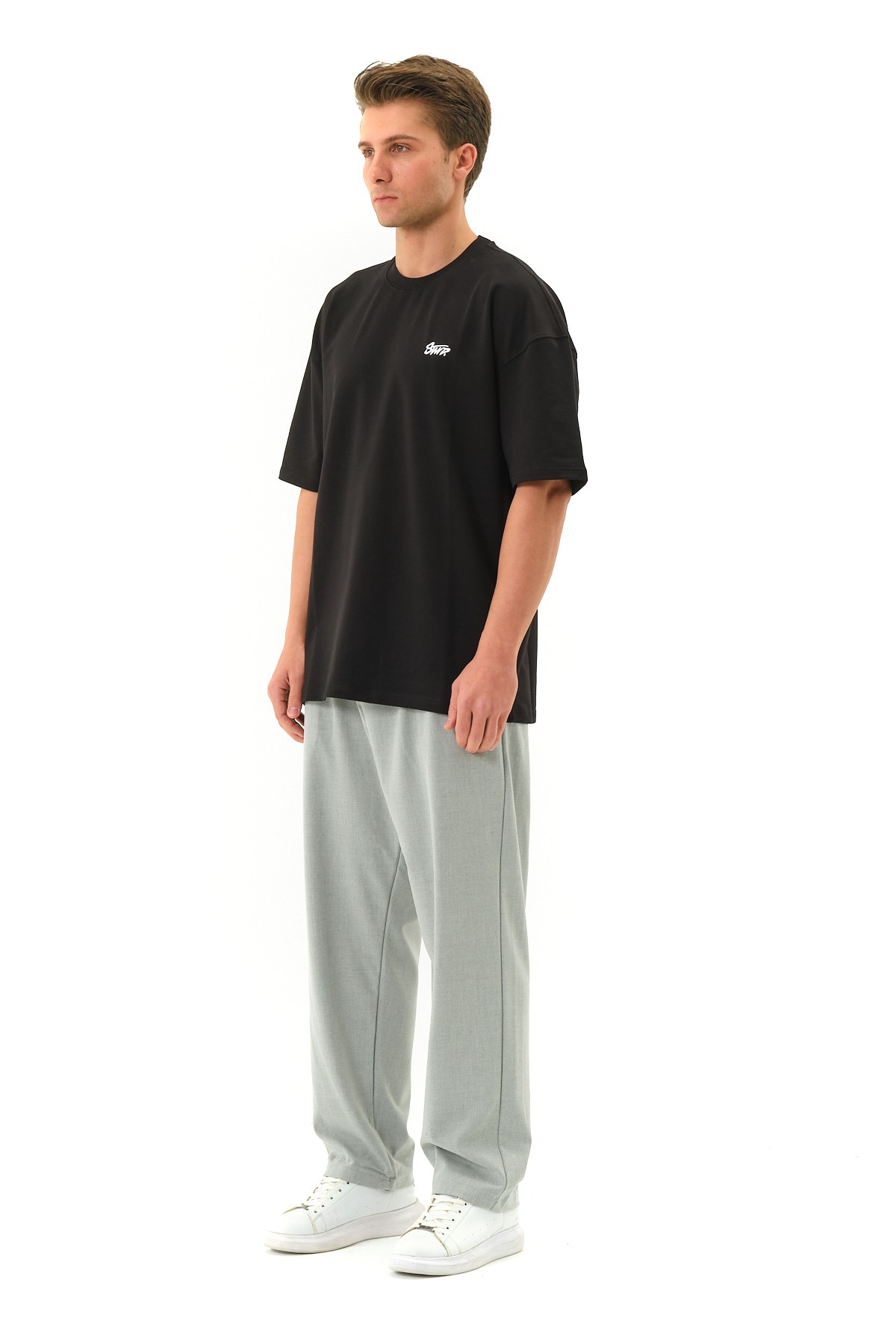 STWD Nakışlı Oversize T-shirt