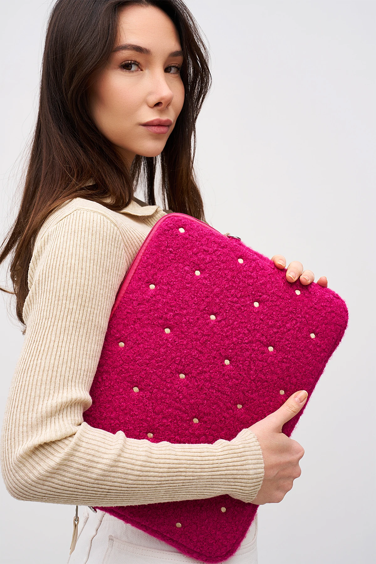 Puantiyeli Laptop Kılıfı 13" & 14" İnç Uyumlu - Fuşya